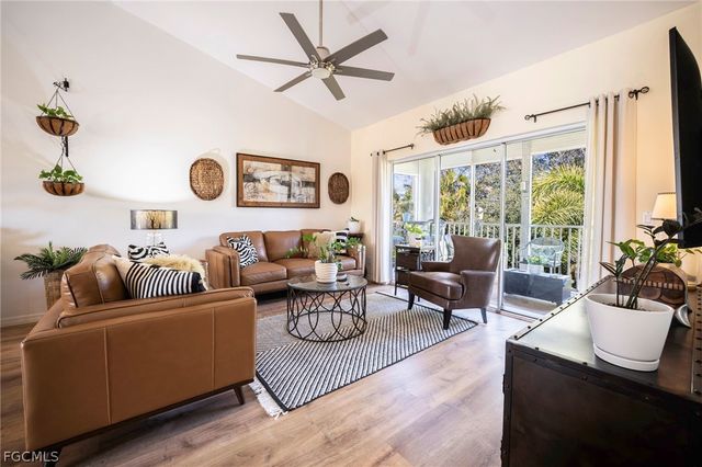 615 Rose Garden RD 7, Cape Coral, FL 33914