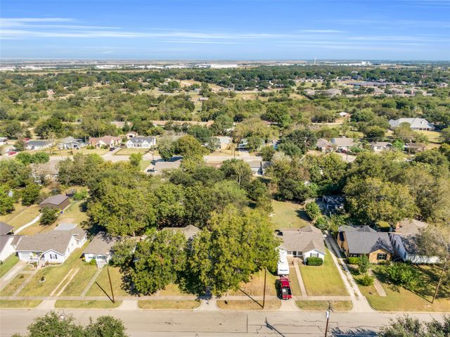 1033 E Elm Street, Hillsboro, TX 76645