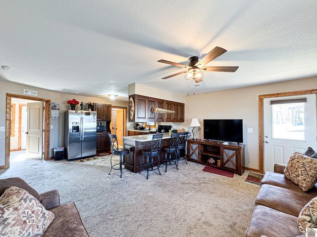 2431 N Wadesboro Road, Benton, KY 42025