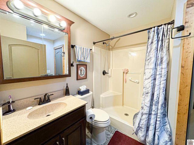 2431 N Wadesboro Road, Benton, KY 42025