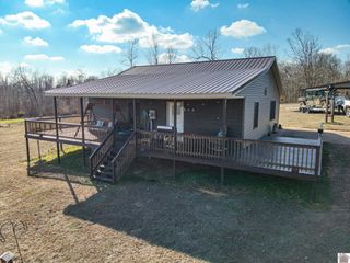 2431 N Wadesboro Road, Benton, KY 42025
