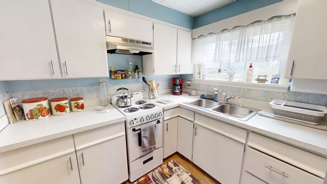 329 BARANOF AVENUE, Fairbanks, AK 99701