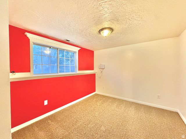 4805 S 3100 W, Roy, UT 84067