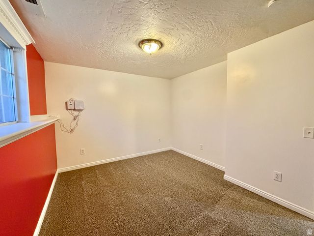 4805 S 3100 W, Roy, UT 84067