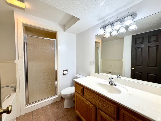 4805 S 3100 W, Roy, UT 84067