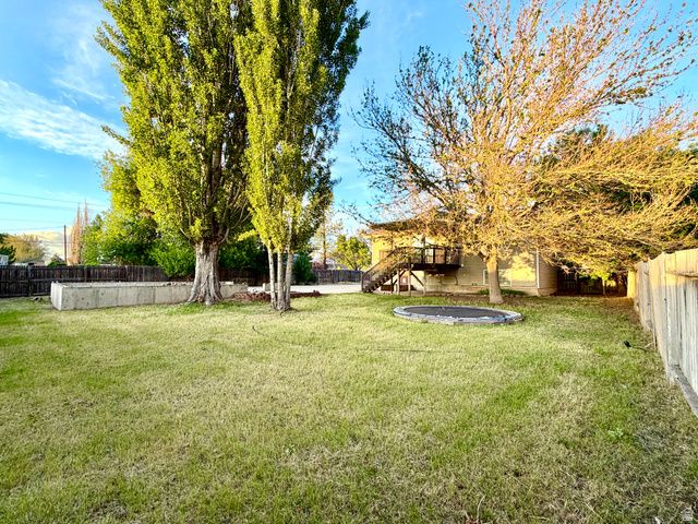 4805 S 3100 W, Roy, UT 84067