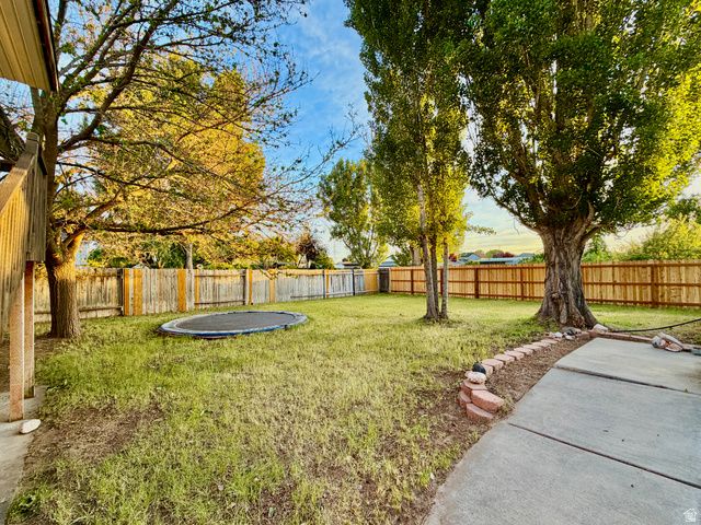 4805 S 3100 W, Roy, UT 84067