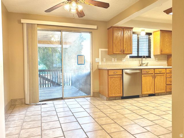 4805 S 3100 W, Roy, UT 84067