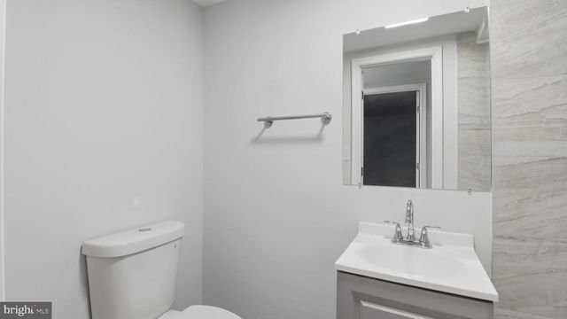 3319 LEIGHTON AVE, Baltimore, MD 21215