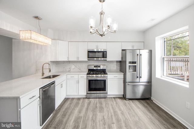 3319 LEIGHTON AVE, Baltimore, MD 21215