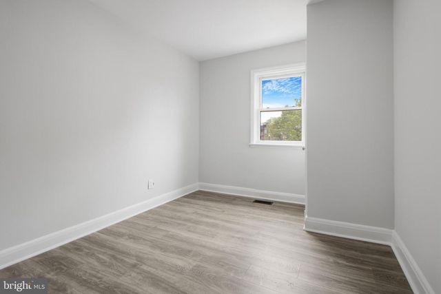 3319 LEIGHTON AVE, Baltimore, MD 21215