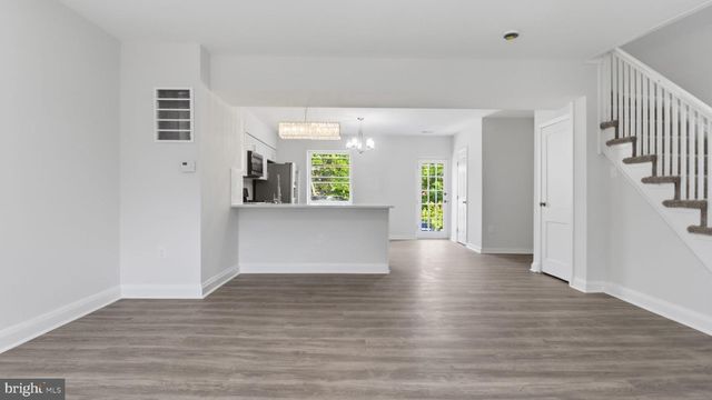 3319 LEIGHTON AVE, Baltimore, MD 21215