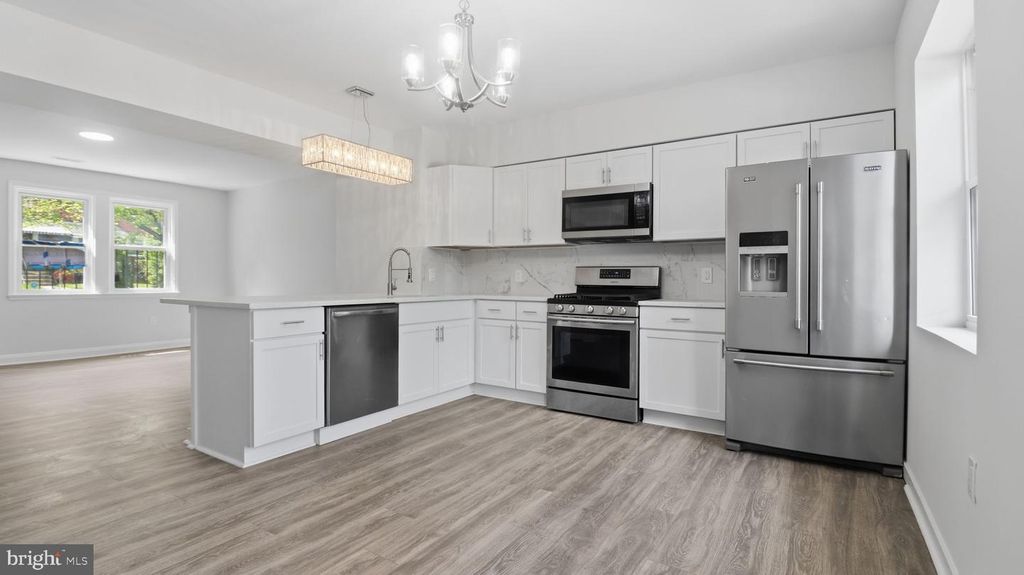 Image 2 of property listing at 3319 LEIGHTON AVE, Baltimore, MD 21215