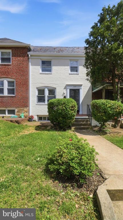 Image 28 of property listing at 3319 LEIGHTON AVE, Baltimore, MD 21215