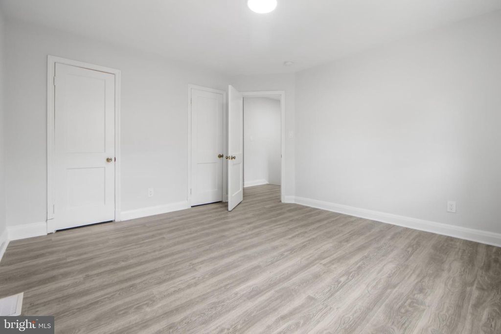 Image 58 of property listing at 3319 LEIGHTON AVE, Baltimore, MD 21215