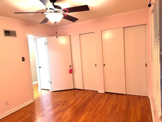 1132 N Main Street, Naperville, IL 60563