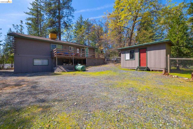 16398 Estralita Dr, Sonora, CA 95370