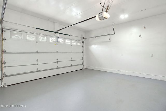 92 Birch Street, Beachwood, NJ 08722
