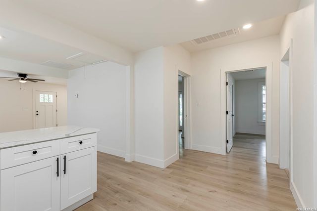 1002 Fulton, San Antonio, TX 78201