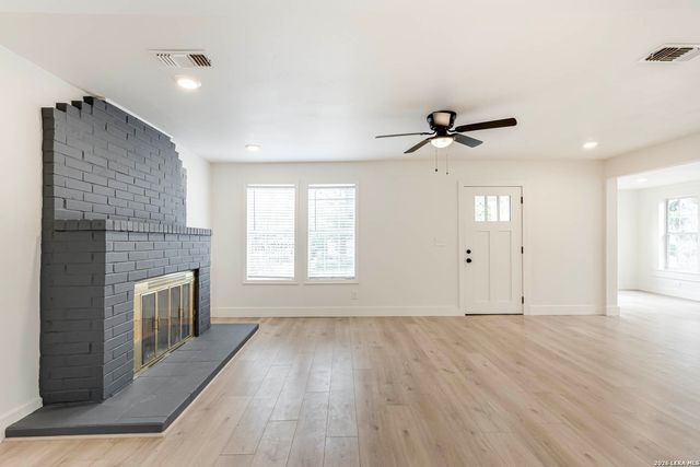 1002 Fulton, San Antonio, TX 78201