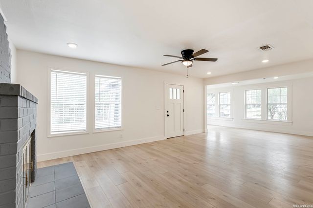 1002 Fulton, San Antonio, TX 78201