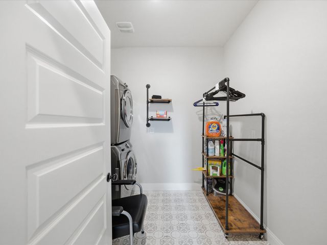 825 Holbrook Road, Springtown, TX 76082