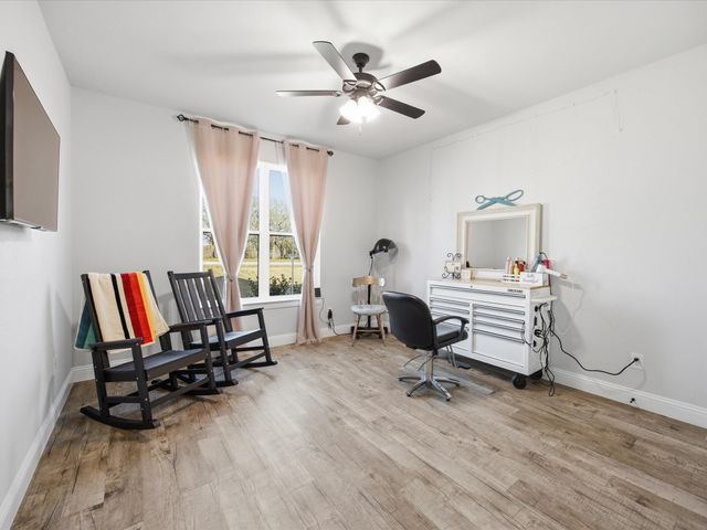 825 Holbrook Road, Springtown, TX 76082