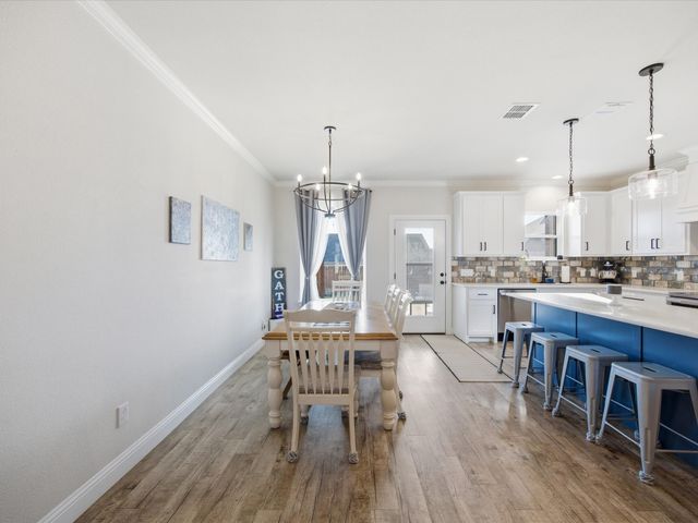 825 Holbrook Road, Springtown, TX 76082