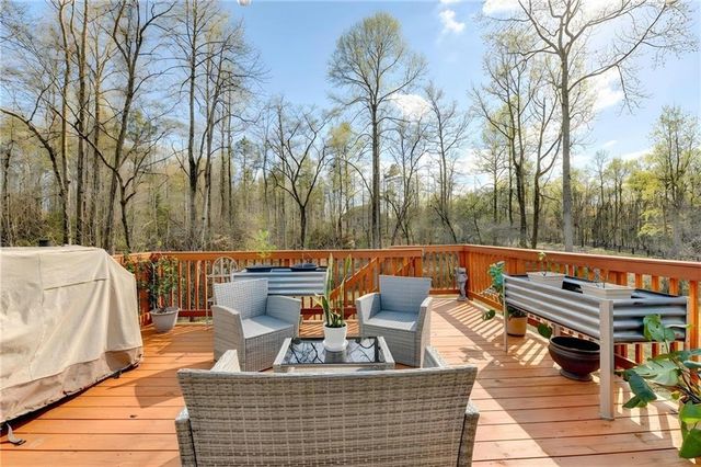 129 Meadow Brook Lane, Commerce, GA 30530