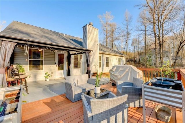 129 Meadow Brook Lane, Commerce, GA 30530