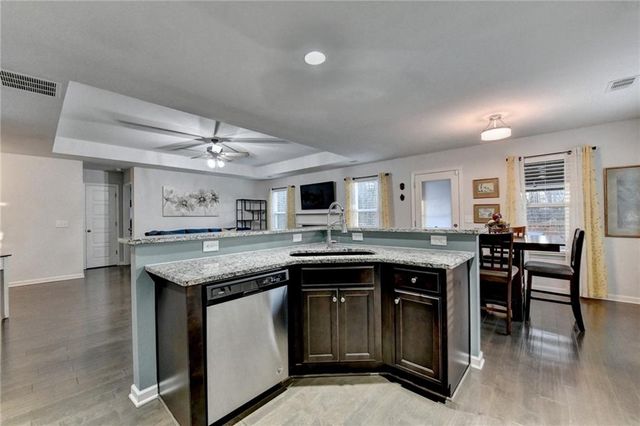 129 Meadow Brook Lane, Commerce, GA 30530