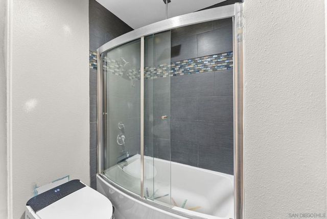 2119 Alpine Glen, Alpine, CA 91901