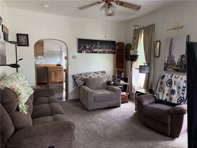 17 Howard Avenue, Binghamton, NY 13904