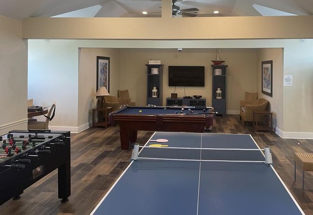 25802 Bay Breeze Drive, Galveston, TX 77554