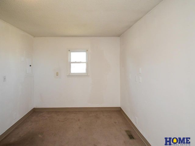 14231 Highway 6, Waverly, NE 68462