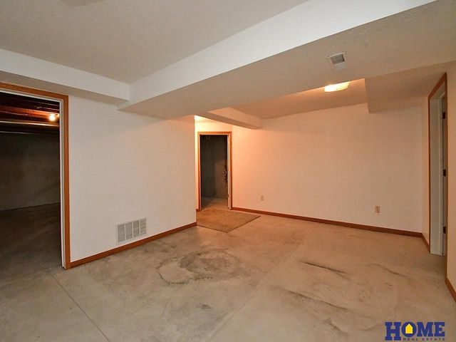 14231 Highway 6, Waverly, NE 68462