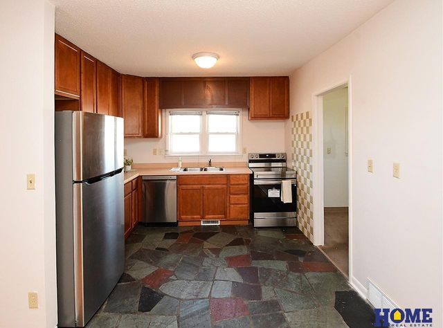 14231 Highway 6, Waverly, NE 68462