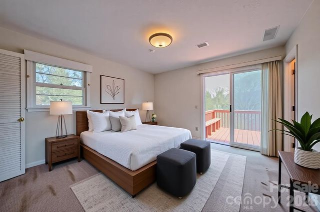 8 Summit Drive, Arden, NC 28704