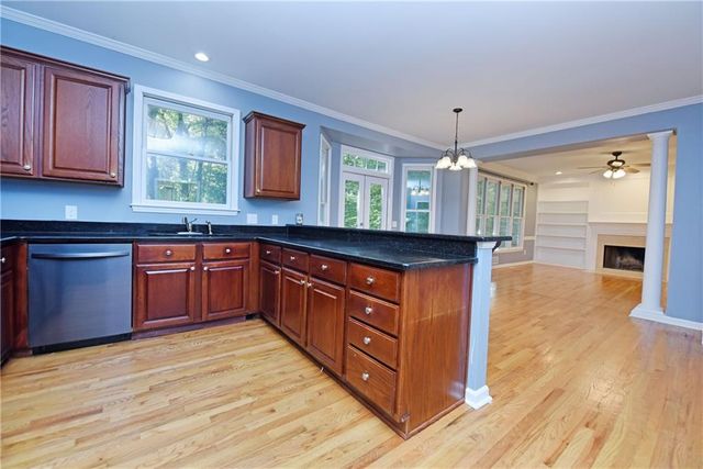 2130 Hickory Cove, Cumming, GA 30041