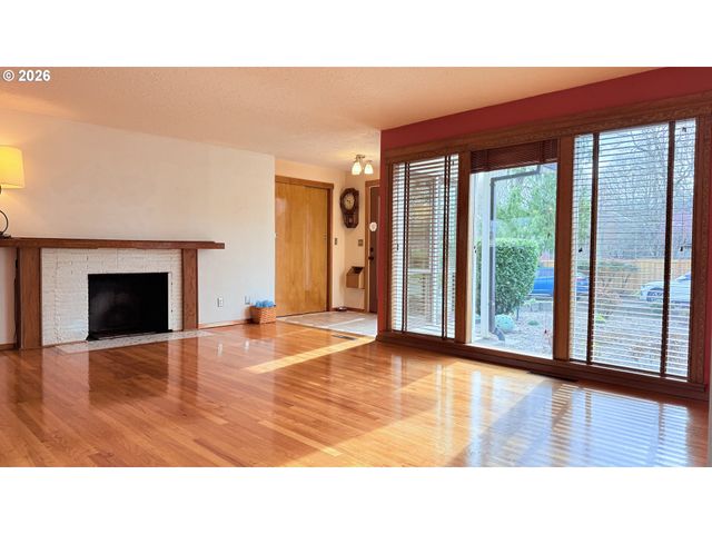 6175 Sw ALICE Ln, Beaverton, OR 97008