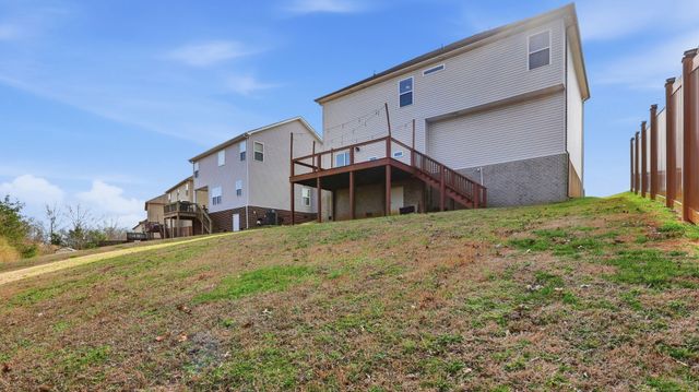 1042 Solomon Ln, Spring Hill, TN 37174