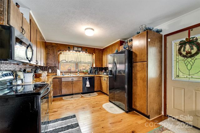 187 Garnet Road, Sylva, NC 28779