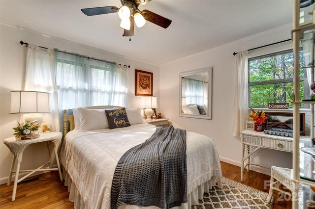 187 Garnet Road, Sylva, NC 28779