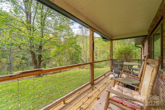 187 Garnet Road, Sylva, NC 28779