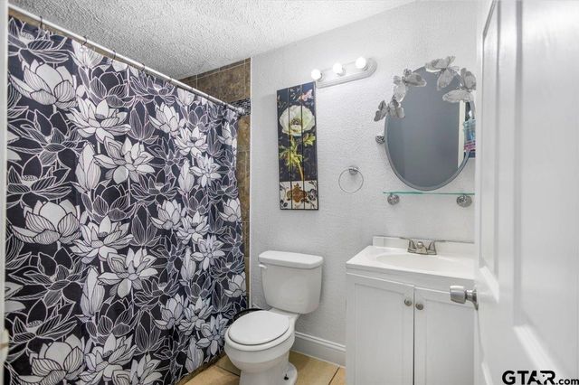 525 W Vance, Tyler, TX 75702