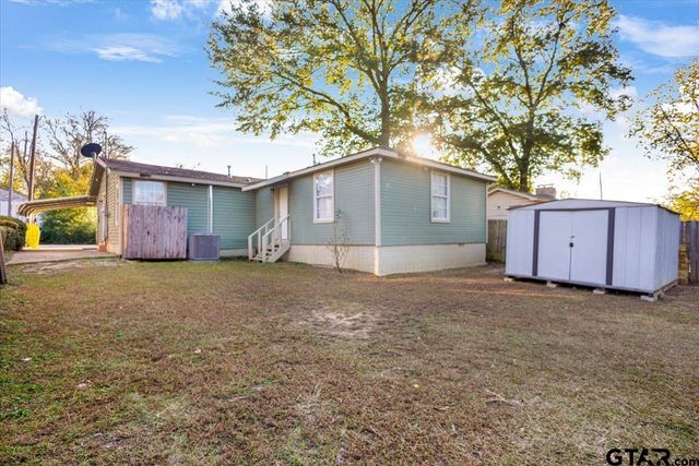 525 W Vance, Tyler, TX 75702