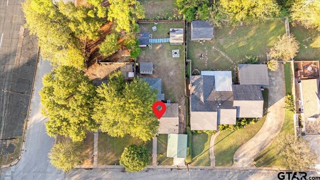 525 W Vance, Tyler, TX 75702