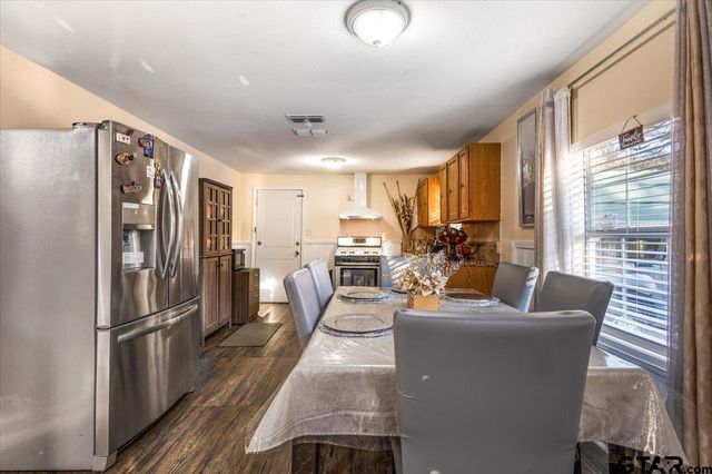 525 W Vance, Tyler, TX 75702