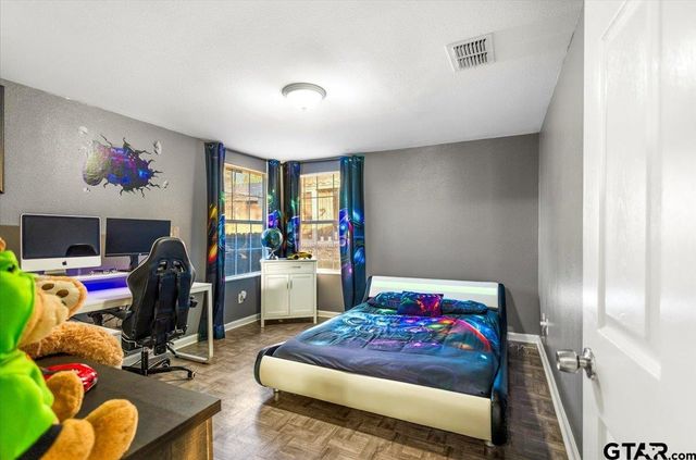 525 W Vance, Tyler, TX 75702