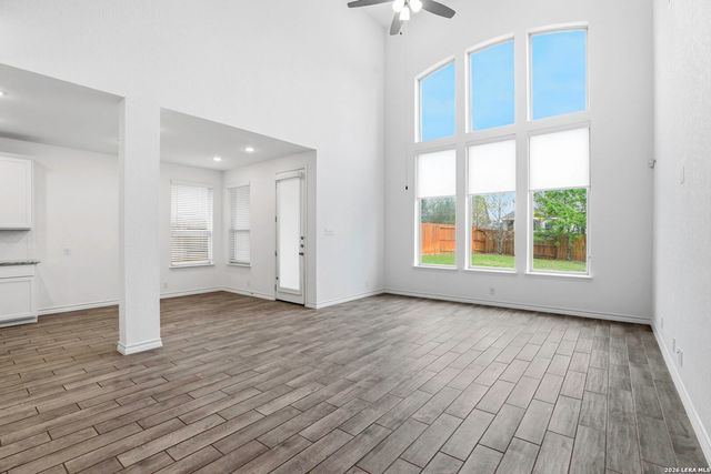 1742 Doubleday, San Antonio, TX 78253